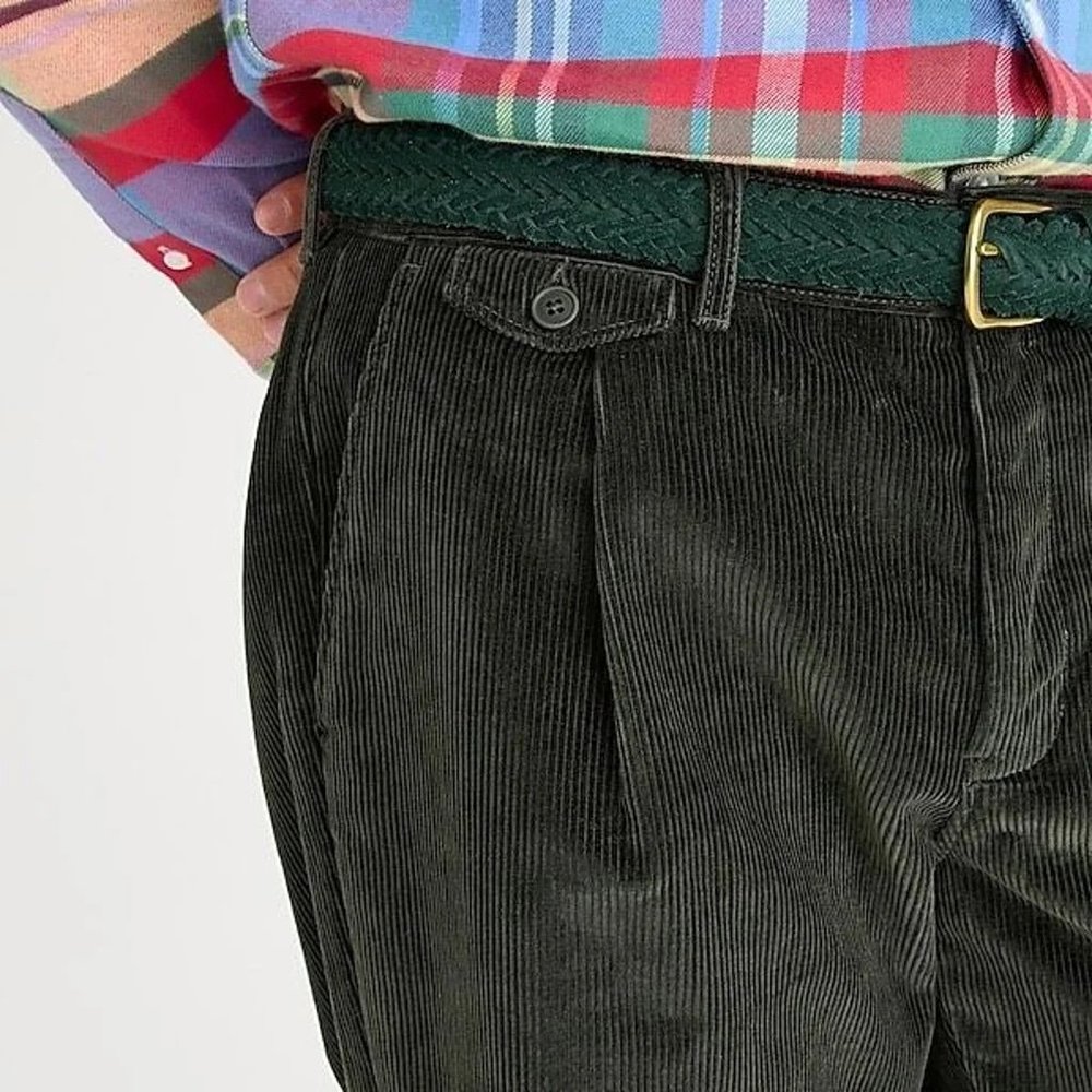 J.Crew Men's Single-pleat 10-wale corduroy pant - Harbor Olive 31x30 - New w tag